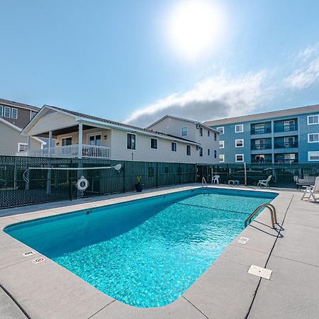 Hang Ten Hideaway, Pool, Condo, Parking - 6 Person Max Occupancy Carolina Beach Exterior photo