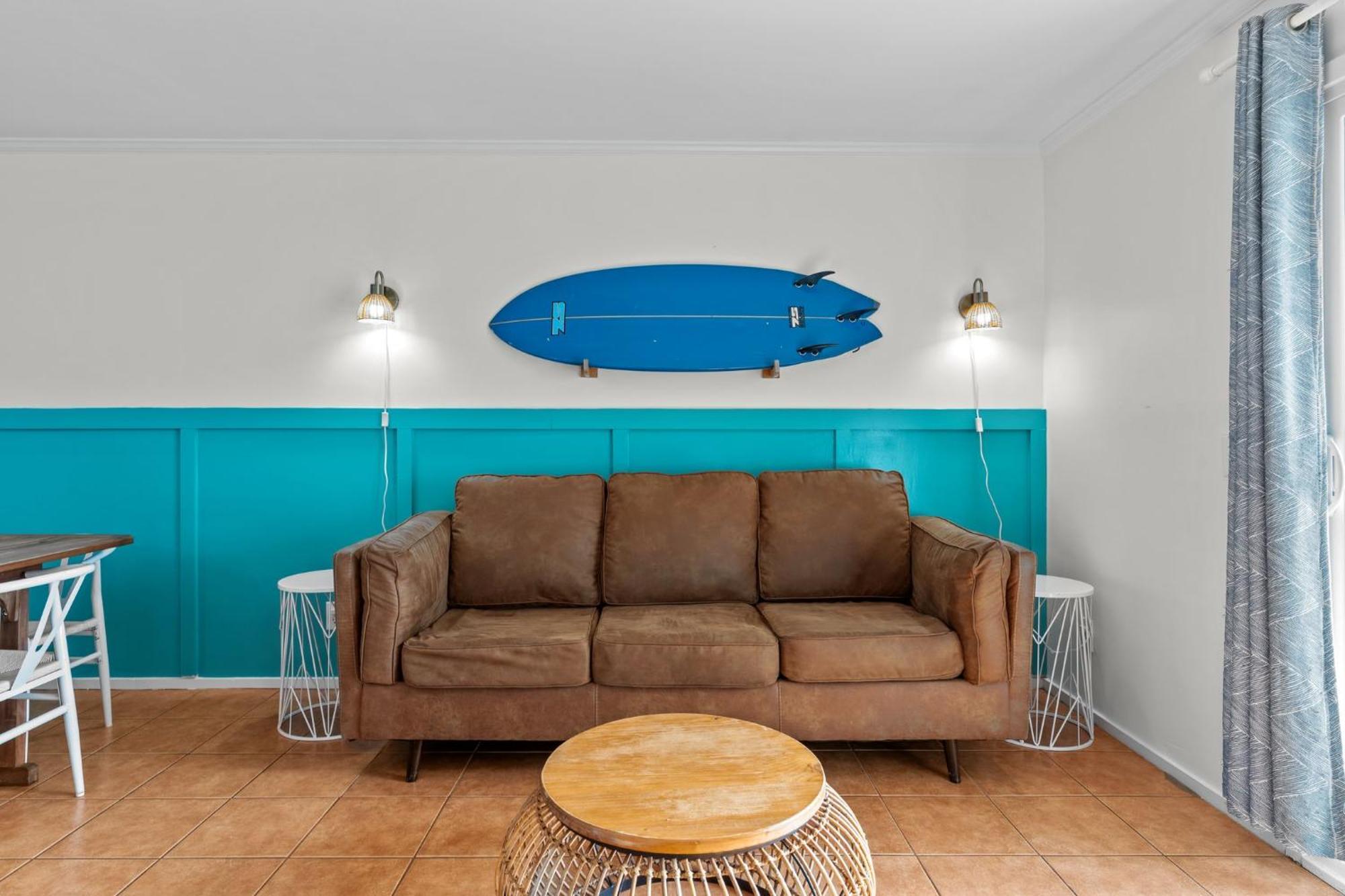 Hang Ten Hideaway, Pool, Condo, Parking - 6 Person Max Occupancy Carolina Beach Exterior photo